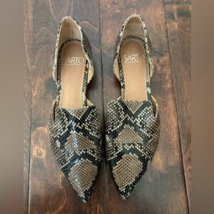 Franco Sarto Toby slip-on flats